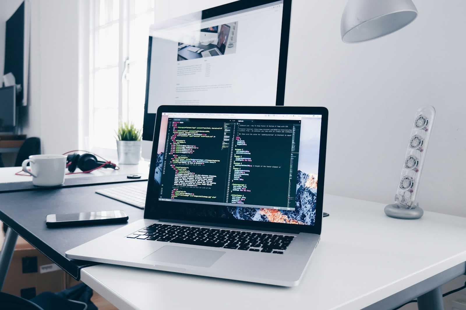 SLS (Serverless) Framework: Build, Deploy, and Scale Without Servers 🚀